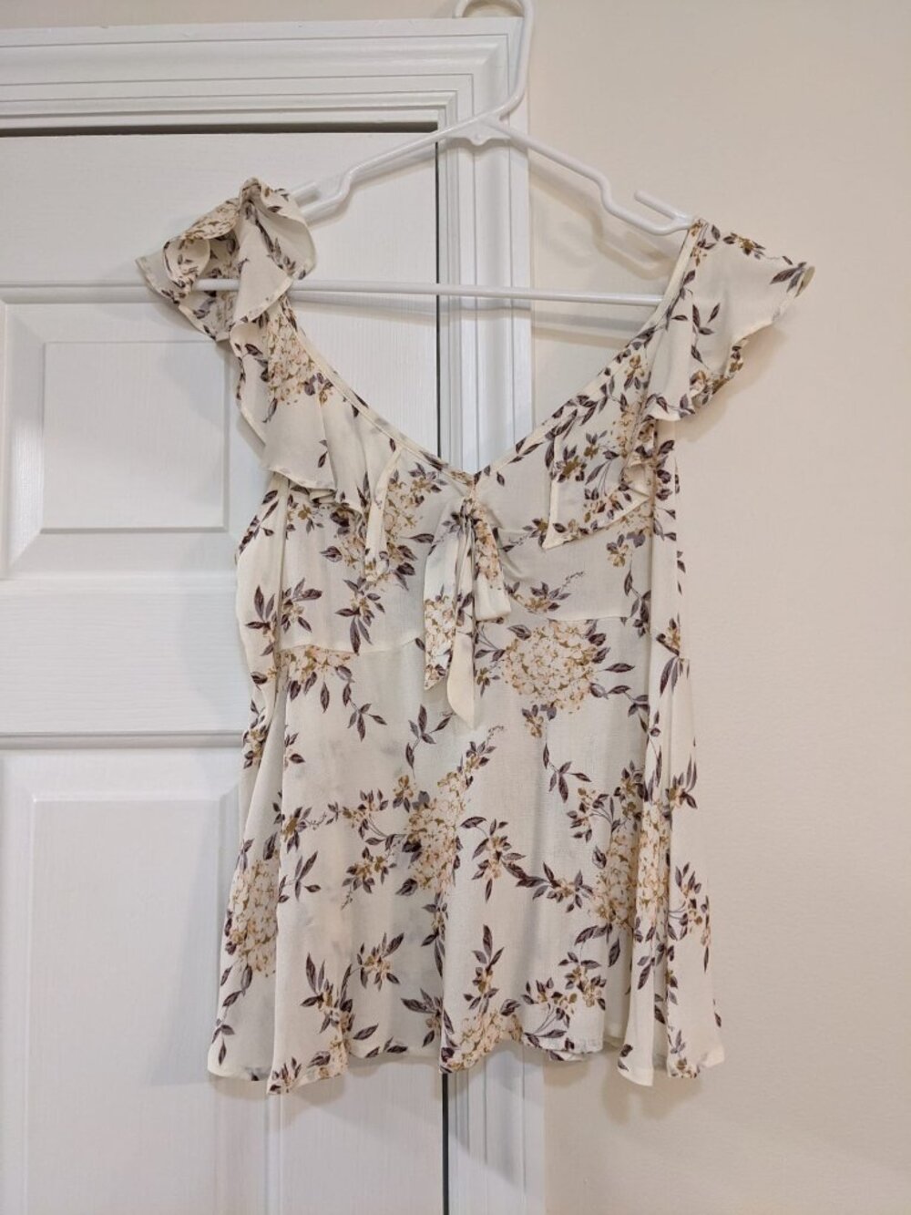 Altard State Peplum Flutter Sleeve Top
